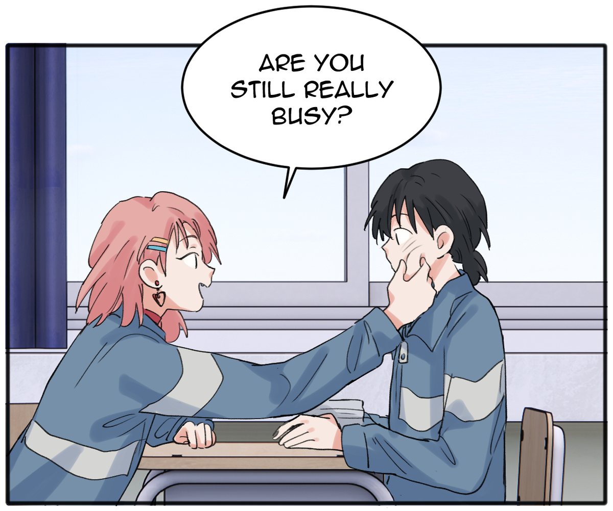 Tongtong touches Lin Luxi’s face across a classroom desk, Ch. 19 of I Got Blackmailed by the Green Tea Bitch in Class