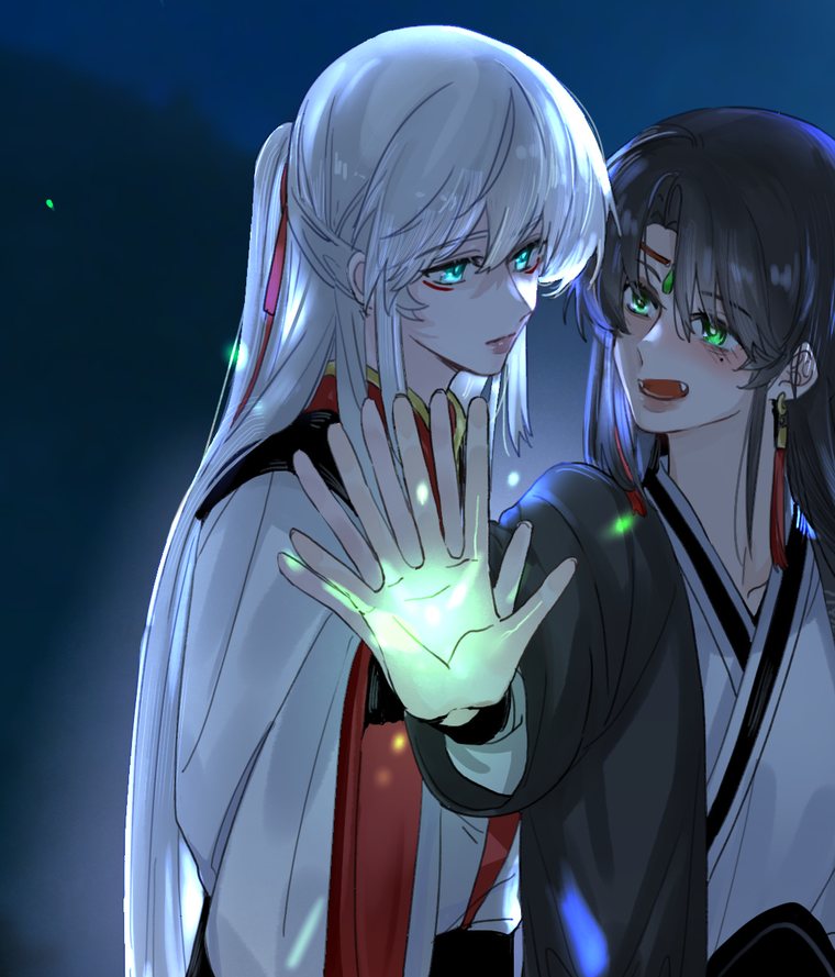 The two under the moon, spirit light in a palm