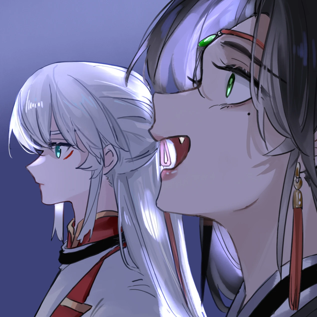 Lan Qinghe bares a fang in profile, Ji Linxue behind her