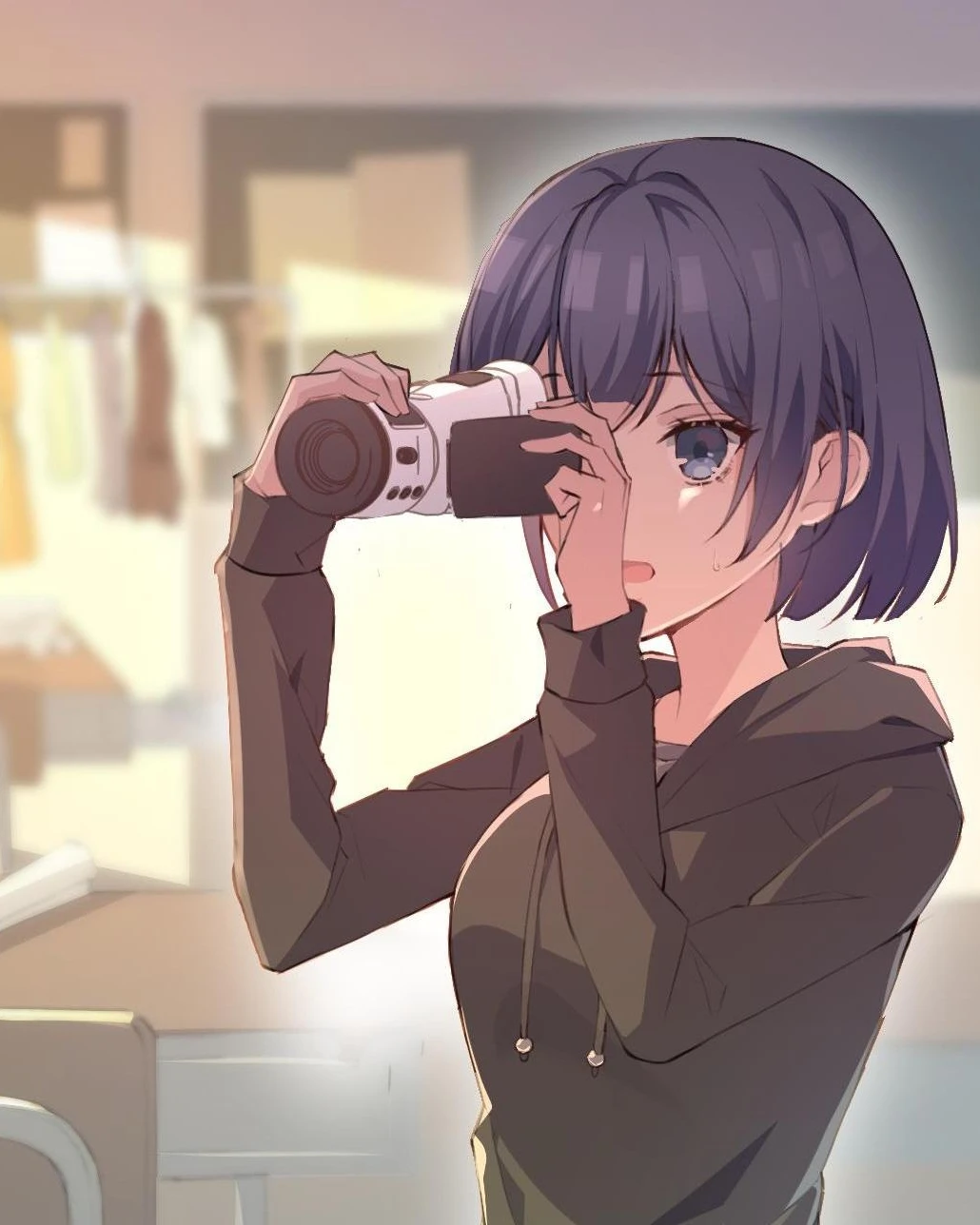 Gu An raises an old camcorder in the club storage room, Seeing Xinghuo Again
