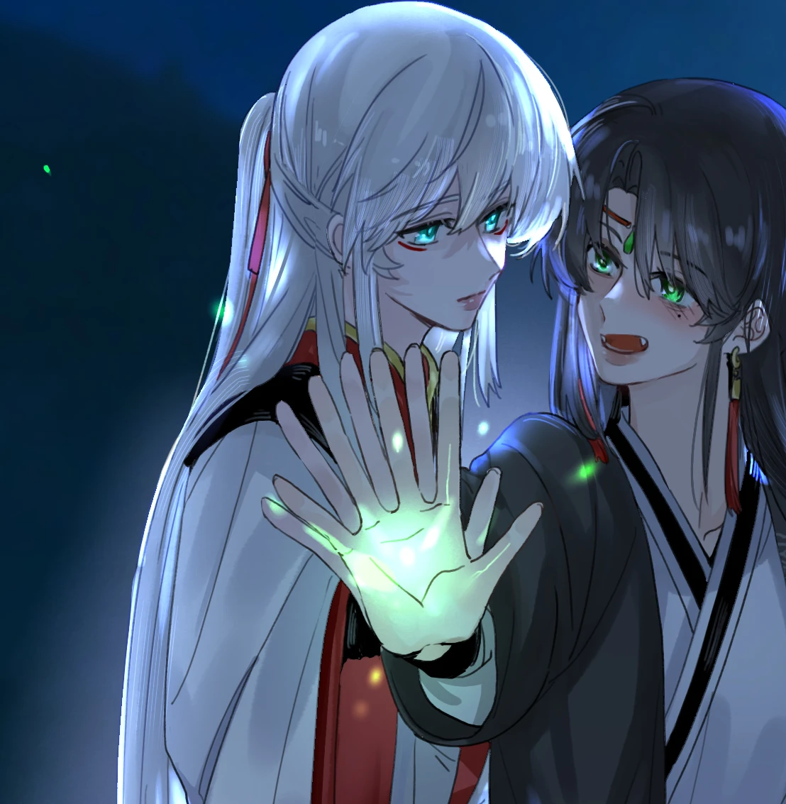 The two under the moon, spirit light in a palm